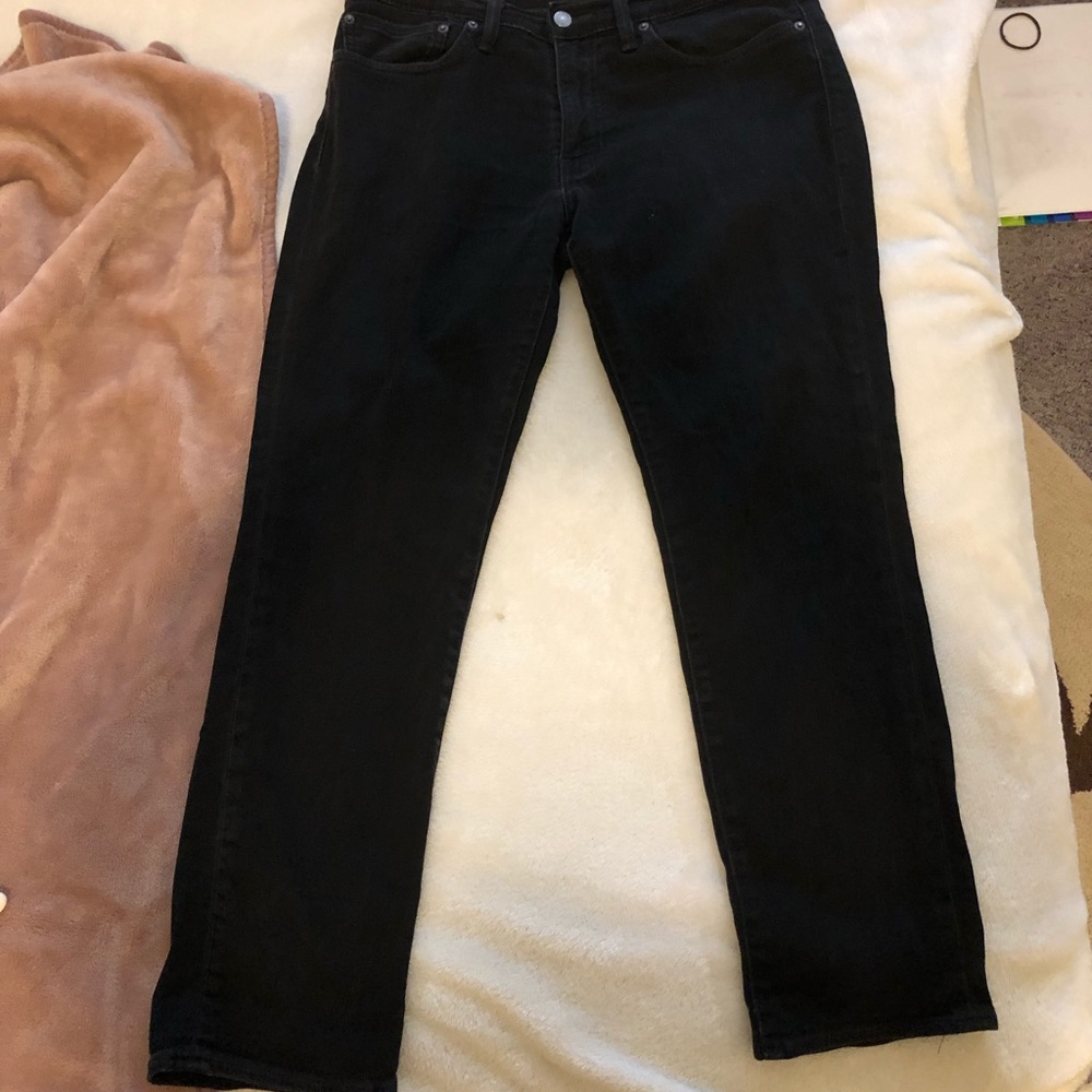 Men’s black Levi’s